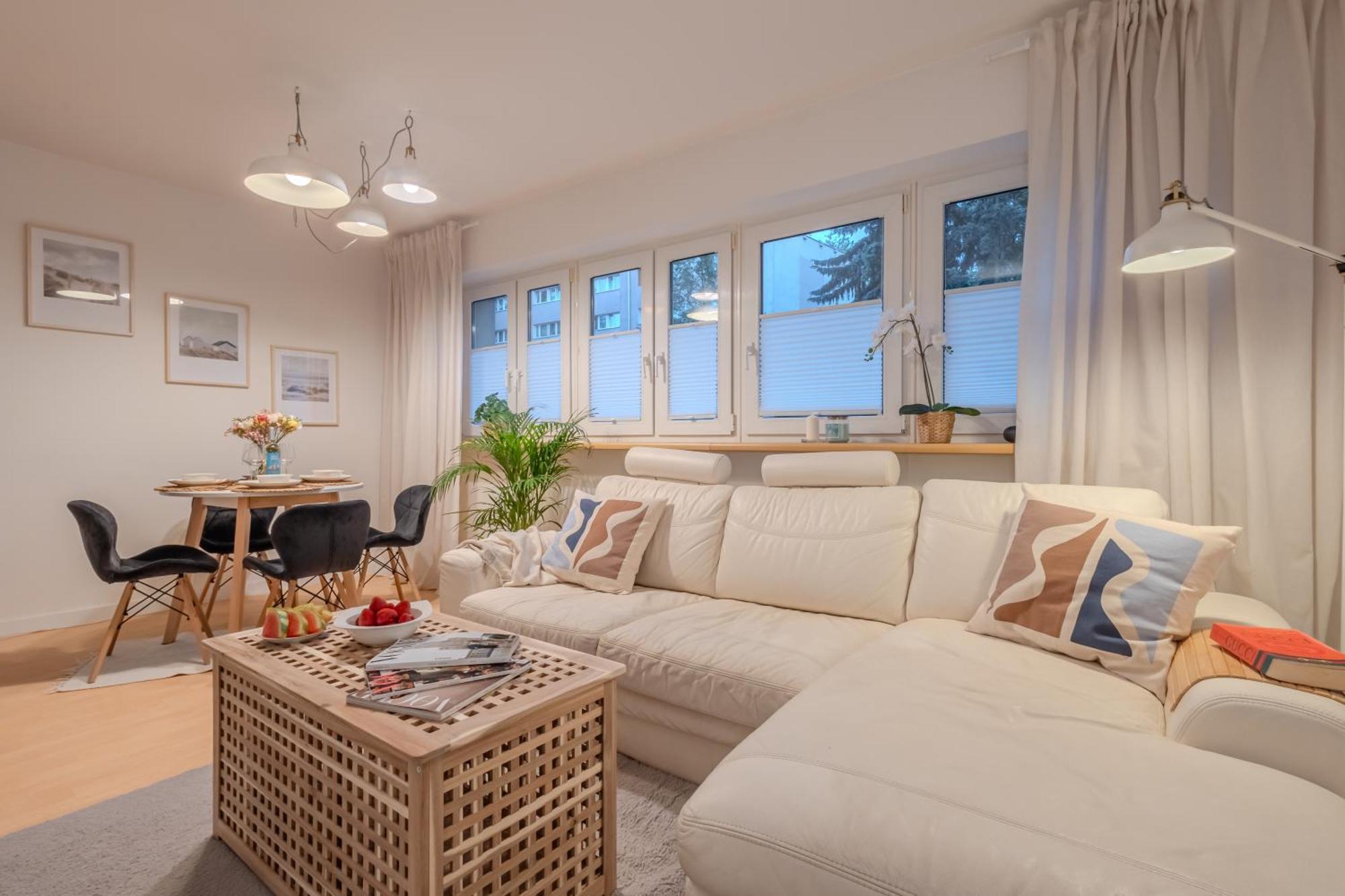 Rezydencja Filmowa- Wygodny Apartament 10 Min Od Lotniska I Centrum Daire Varşova Dış mekan fotoğraf